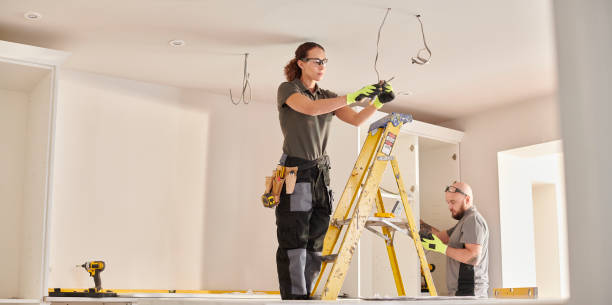 Best Residential Electrician Services  in Louisville, OH